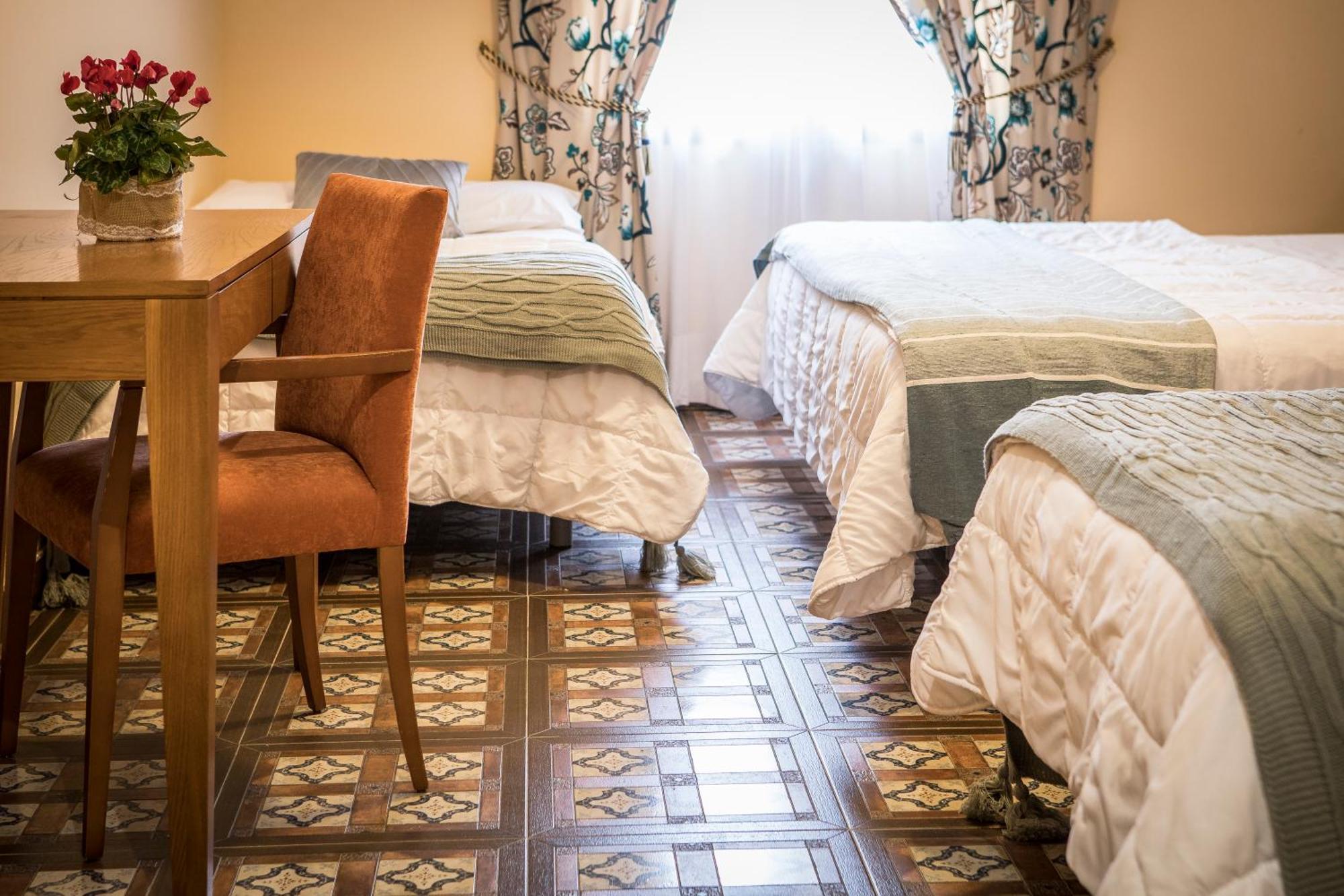 Hotel Casa Jose Diaz ซาน ออกัสติน เด กัวดาลีกซ์ ภายนอก รูปภาพ
