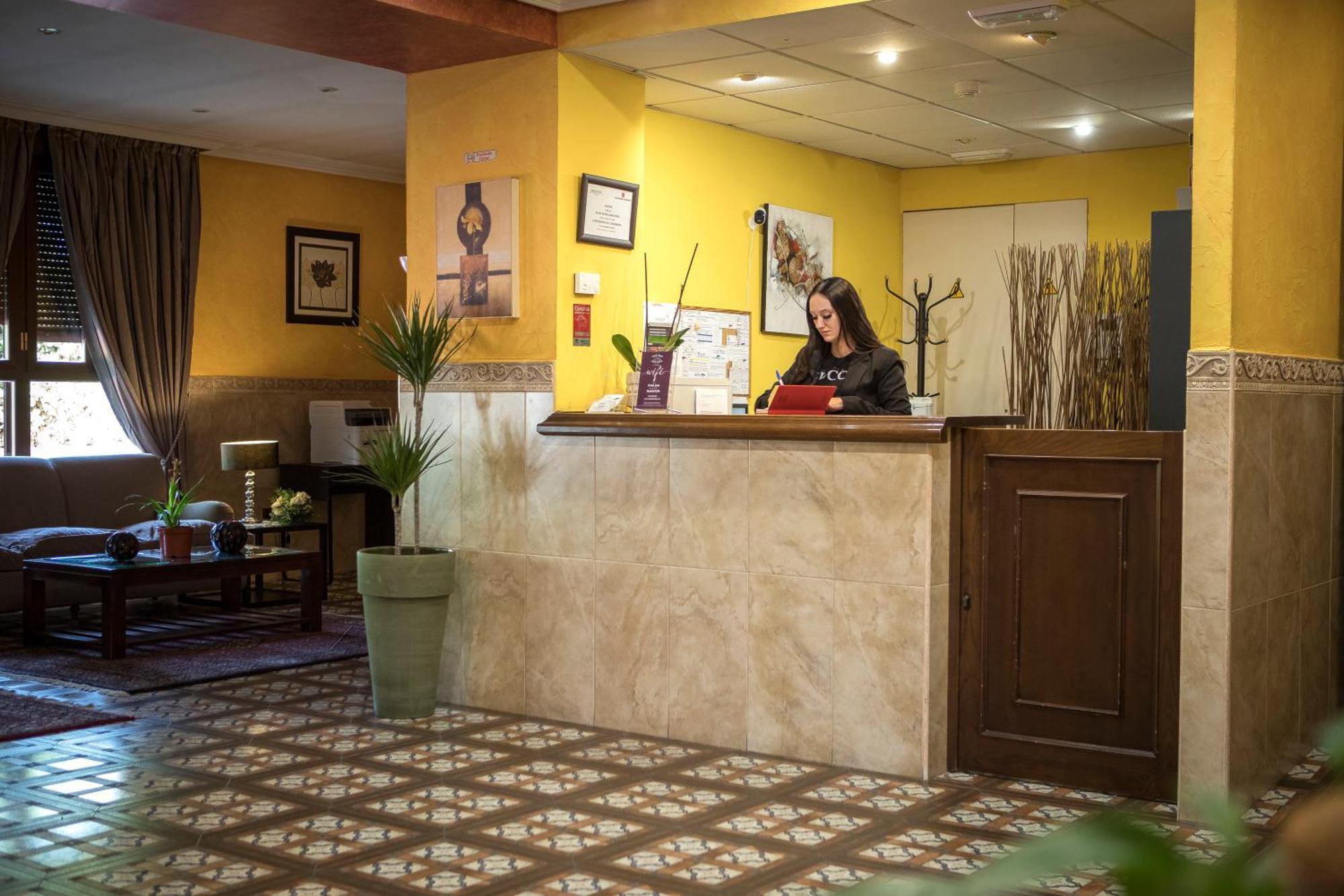 Hotel Casa Jose Diaz ซาน ออกัสติน เด กัวดาลีกซ์ ภายนอก รูปภาพ